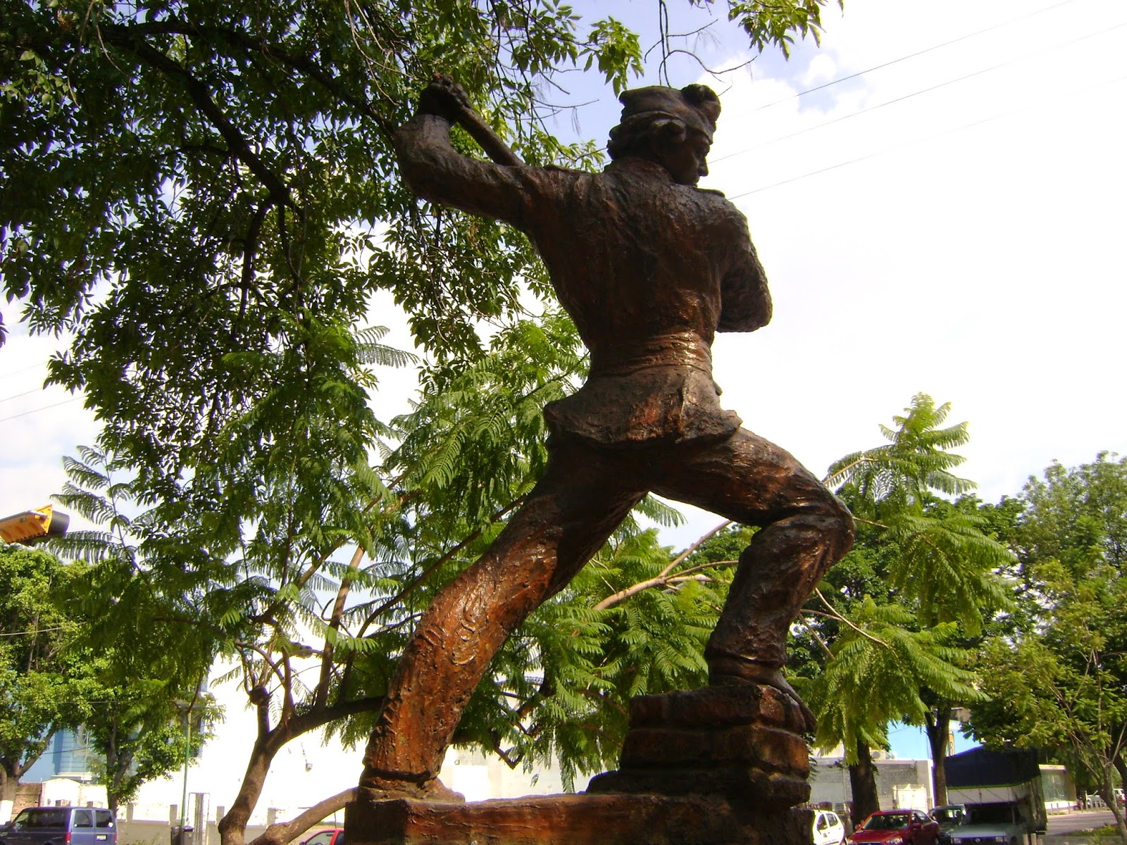 sancarlosfortin estatua de fernando montes de