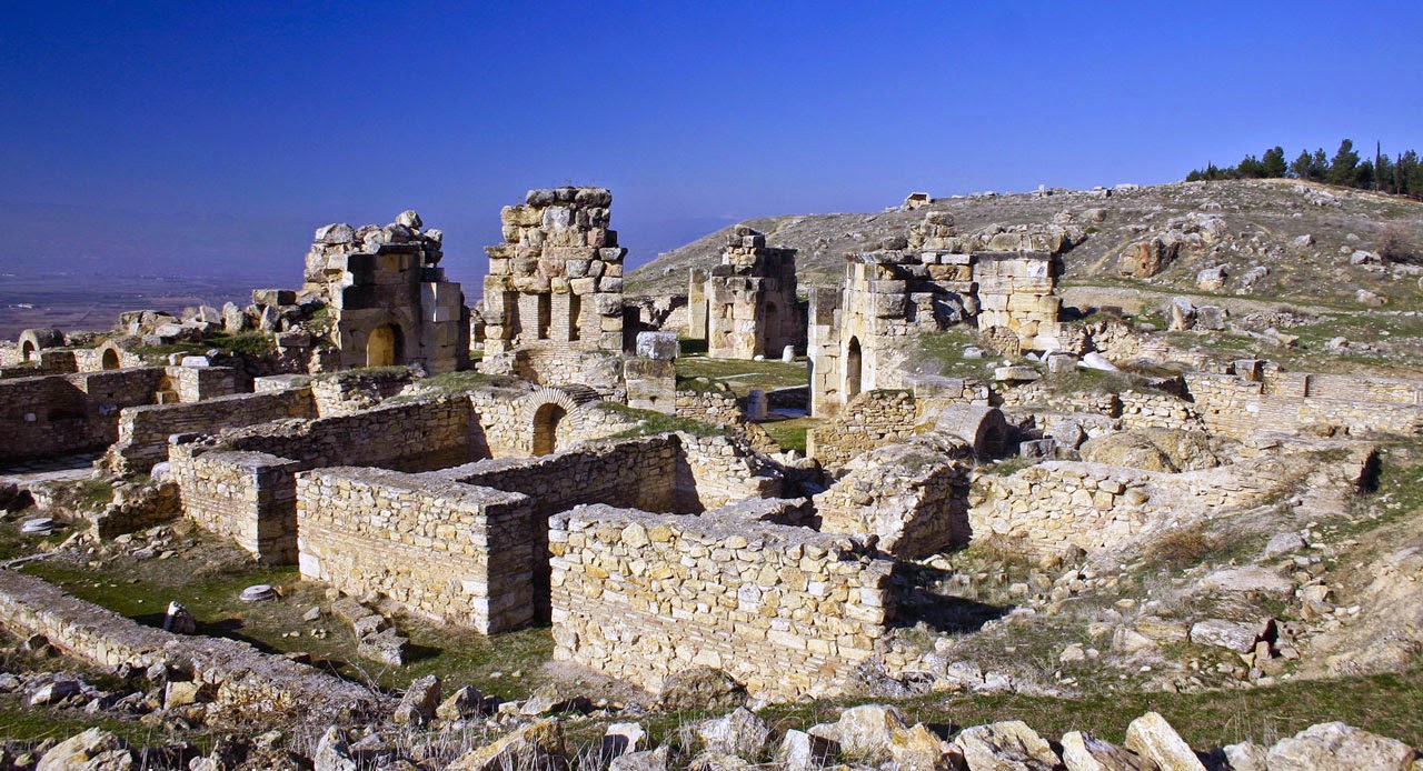 Руины трои в турции Руины трои в турции