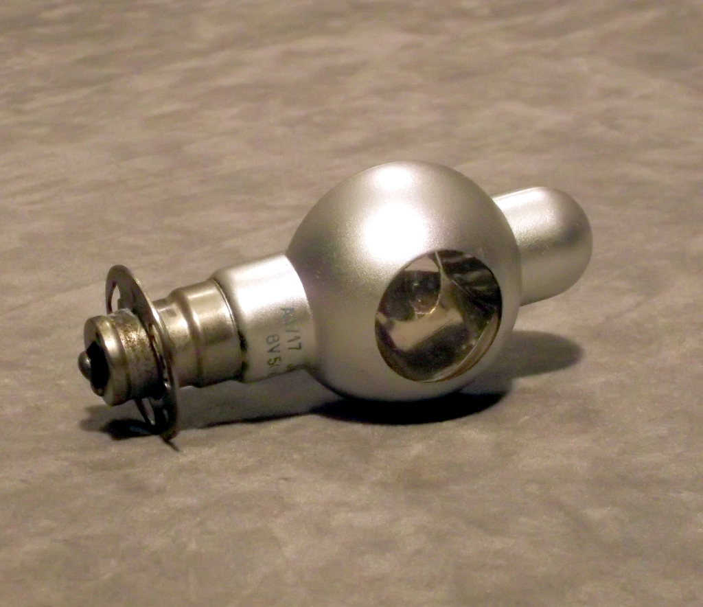 Sold Osram A1/17 8 Volt 50 Watt Projector Lamp £8.99 One One Two.....