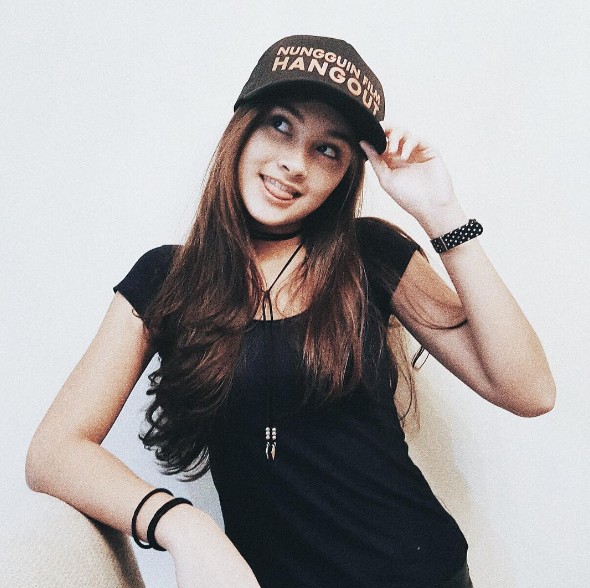 Adamurobiya: Artis Muda Tercantik Di Indonesia