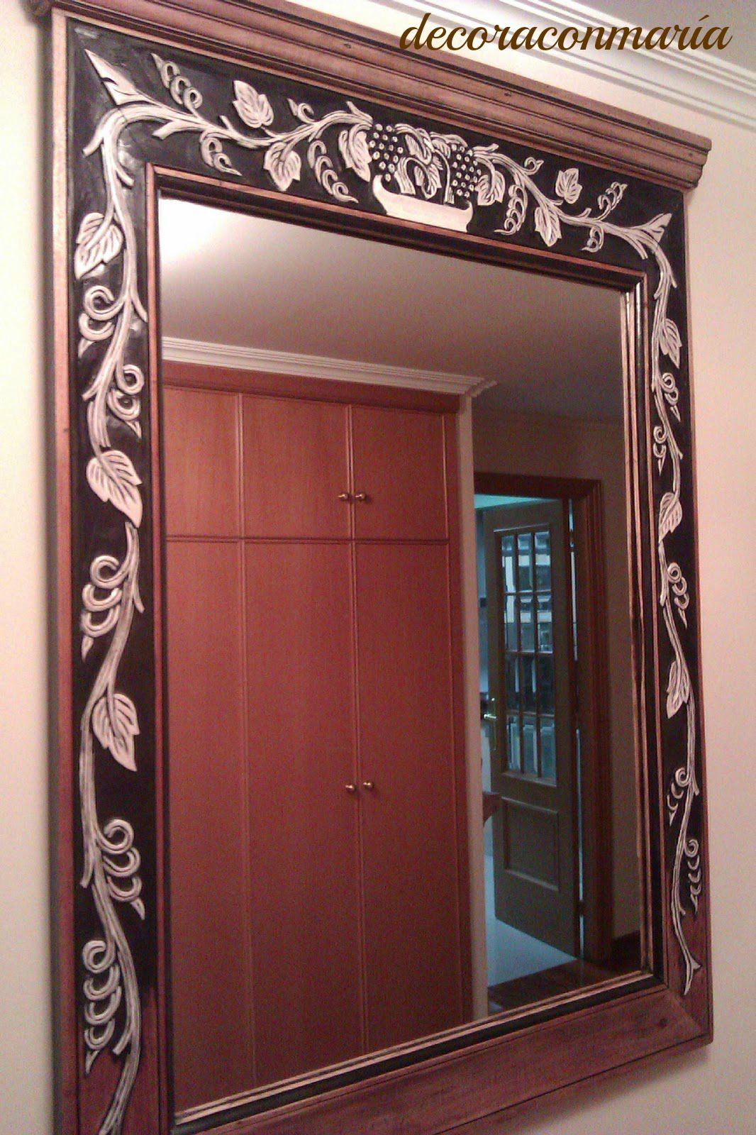 decoraconmaría: ♥ ♥ ♥ RENOVANDO UN ESPEJO RÚSTICO EN MADERA CON RELIEVE