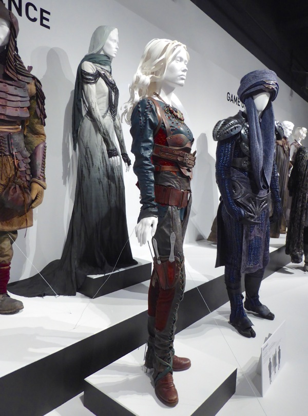 Hollywood Movie Costumes and Props Scifi costumes from TV's Defiance