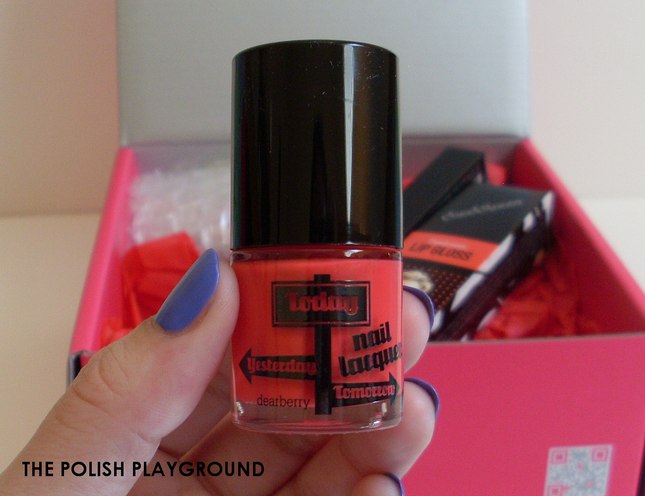 Memebox Colorbox #1 Red Unboxing - Dearberry Today Nail Lacquer #21 Pink Sprinkling
