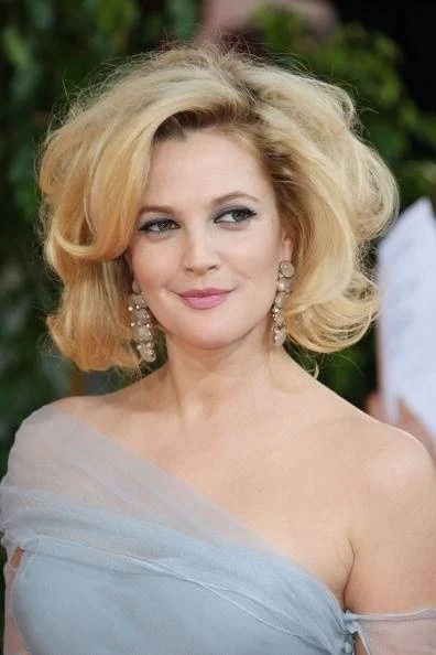 Drew Barrymore sixties hairstyle