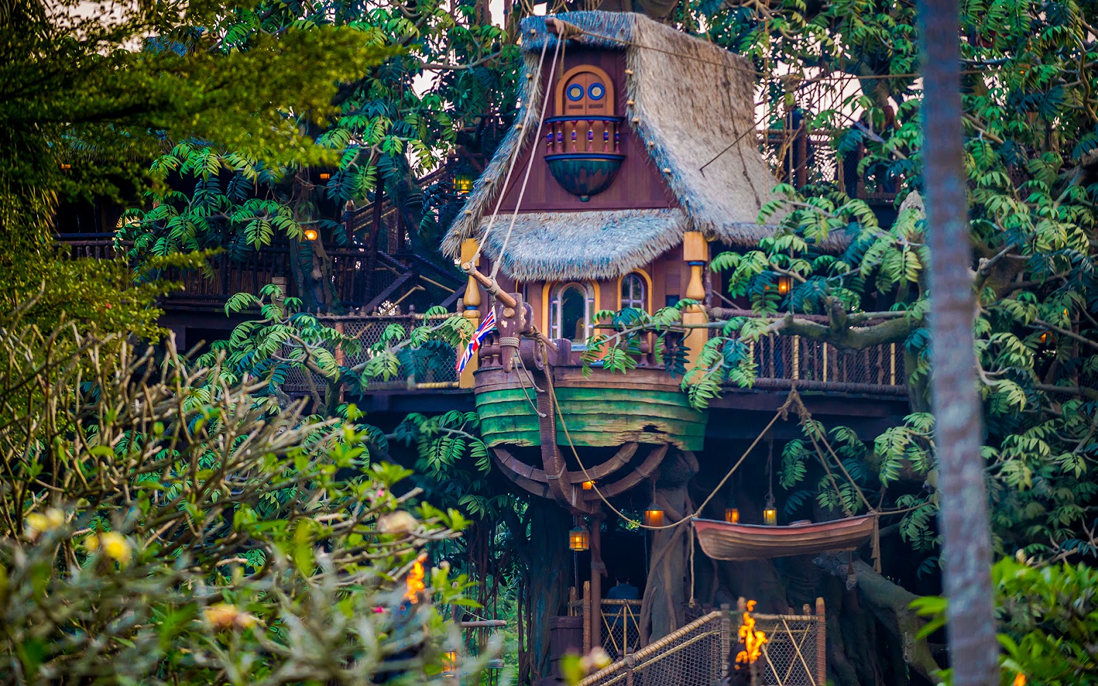 Treehouse in the Woods