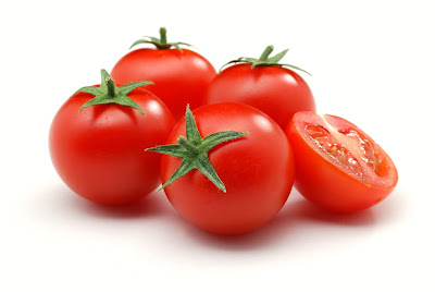 Cara Mudah Mencegah Penuaan Dini dengan Tomat
