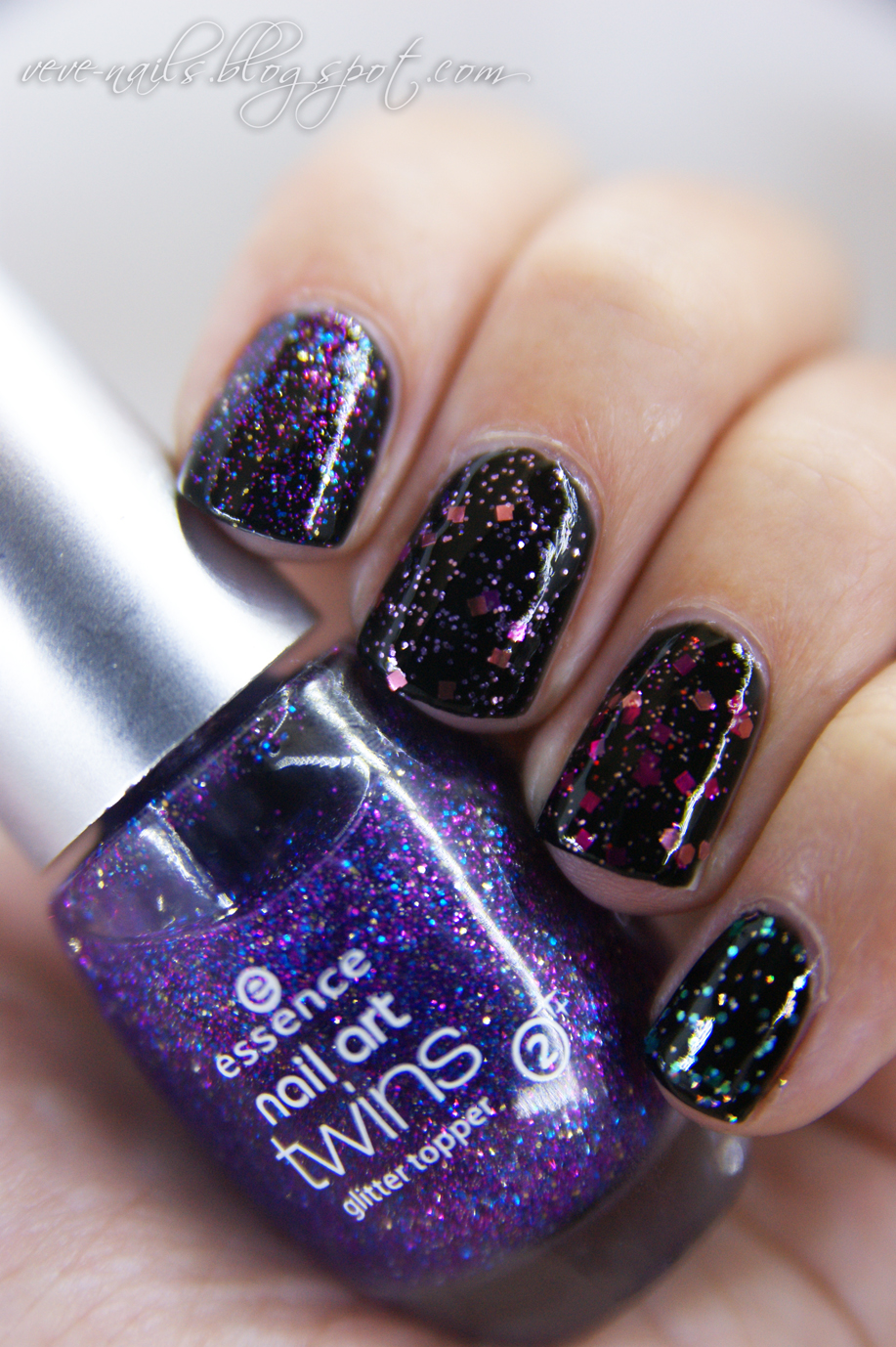 NAILS MANIAC essence Twins Glitter Topper