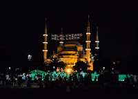 Голубая мечеть ночью