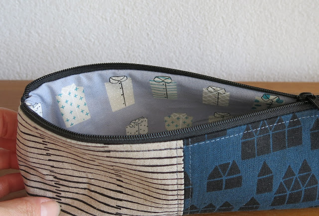 Luna Lovequilts - Pencil pouch - Cotton and Steel for the lining