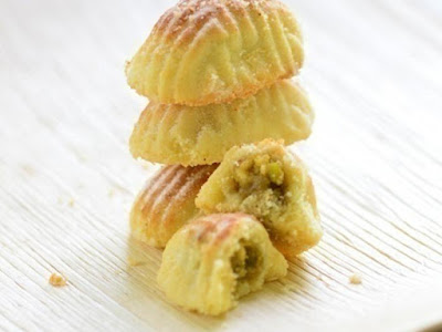 Mamoul With Pistachio Filling