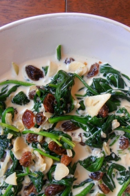 Spinach with Raisins spinach, nutrients, spinach recipes, vegetable, healthy food, recipe, vegetarian