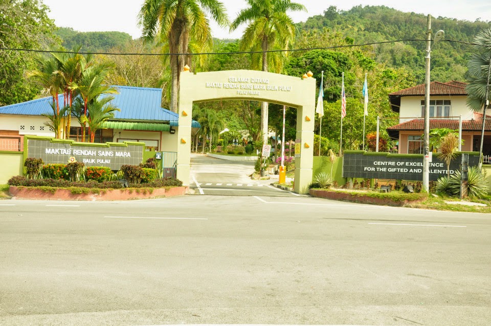 MRSM Balik Pulau  Pelajar Tingkatan 2 dibelasah sampai patah rusuk
