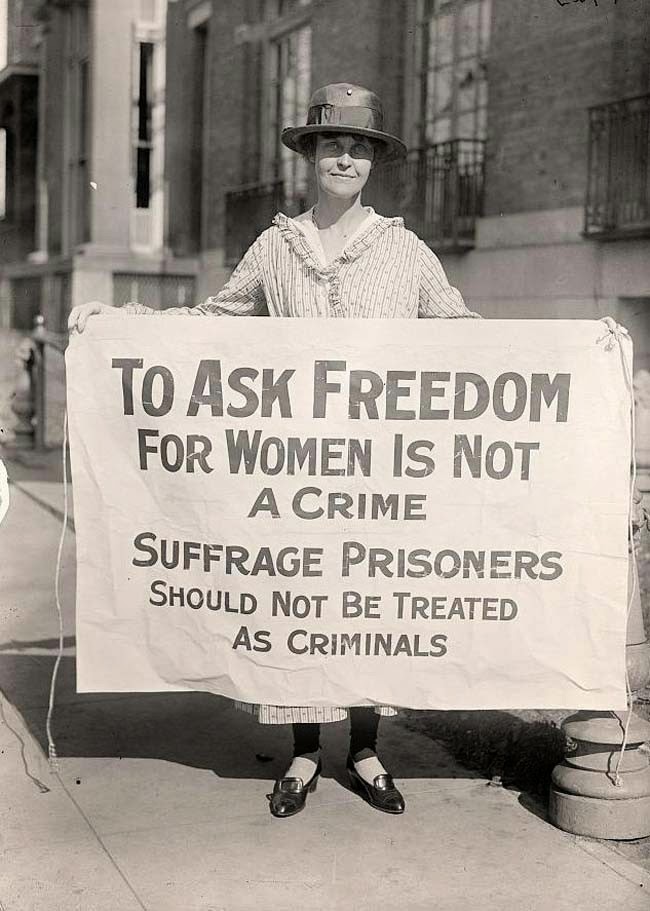 Faces of Courage: Historical Photos of Women from All Walks of Life - 10