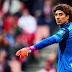 Ochoa se aleja del Napoli