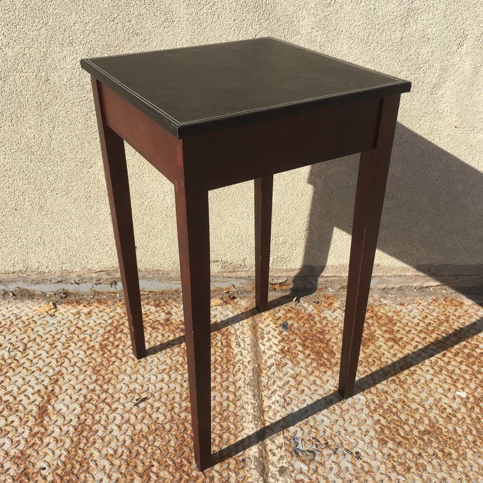 Uhuru Furniture & Collectibles Leather Top End Table 55 SOLD