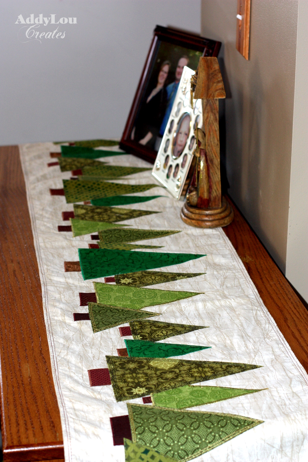 Addy Lou Creates Handmade Christmas Cheer {Tree Table RunnerTutorial}