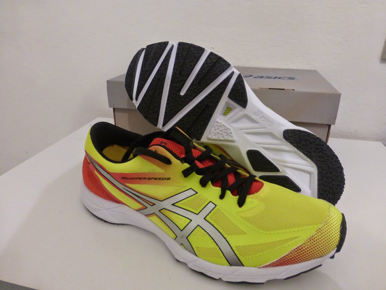 asics hyperspeed 8