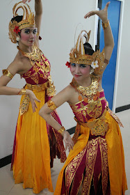 &quot;Sewa Busana Betawi dot Com&quot; I Ph. 085211711318 atau 087776761152 dan