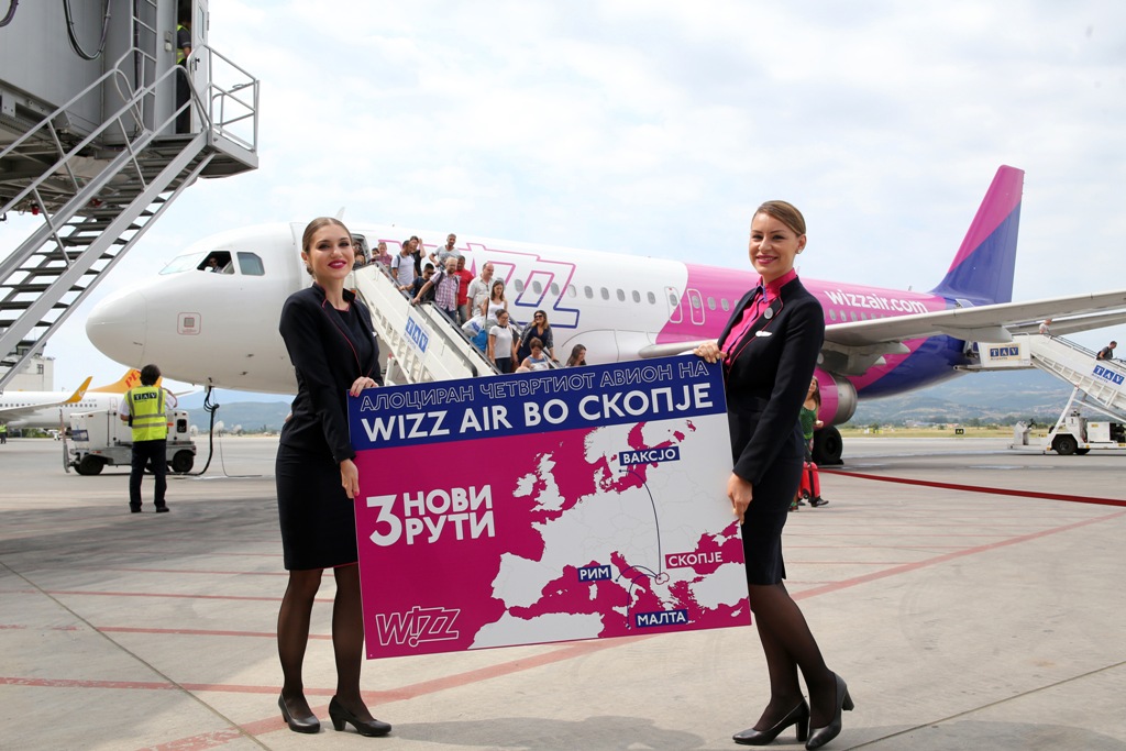 Wizz air авиакомпания сайт. Wizz Air Abu Dhabi авиакомпания. Wizz Air uk. Wizz Air Авиапарк. Флот Wizz Air.