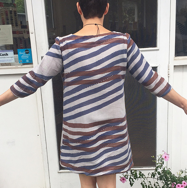 THE DRAPERY: Lotta Jansdotter's Esme Tunic from Everyday Style