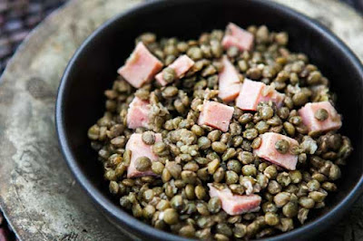 حمض الفوليك (ڨيتامين ب 9)، فوائده واعراض نقصه وأهم 10 مصادر للفولات في الغذاء Lentils