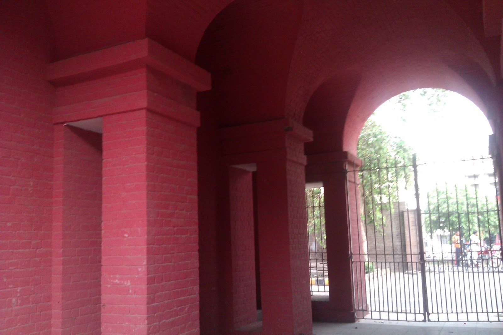 The Broome Hall Sojourn 