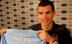 Dzeko desmiente salida del Manchester City