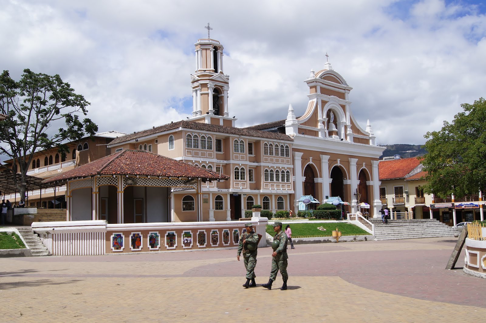 viaggiolatinoamerica LOJA Ecuador