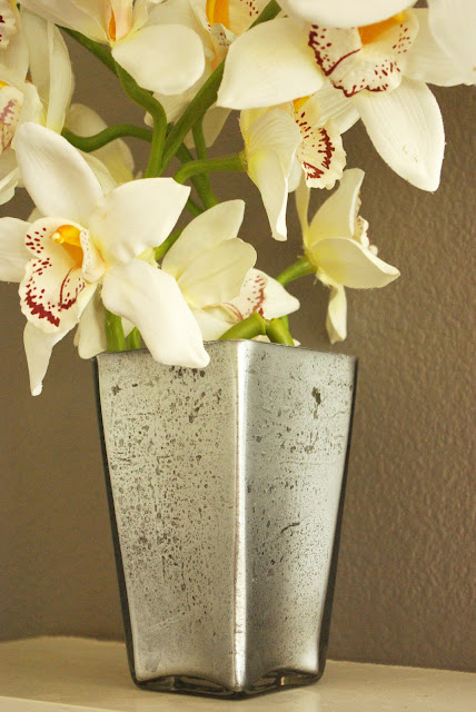 pretty diy vase with orchid flowers