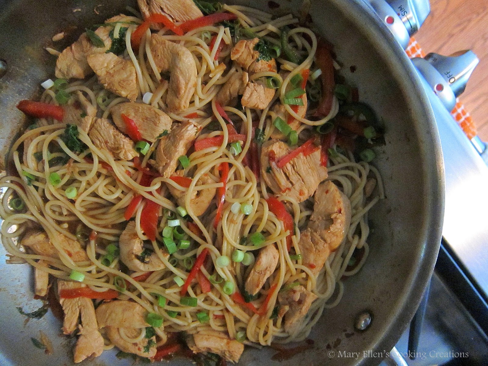 Mary Ellen's Cooking Creations: Spicy Thai Chicken and Noodles