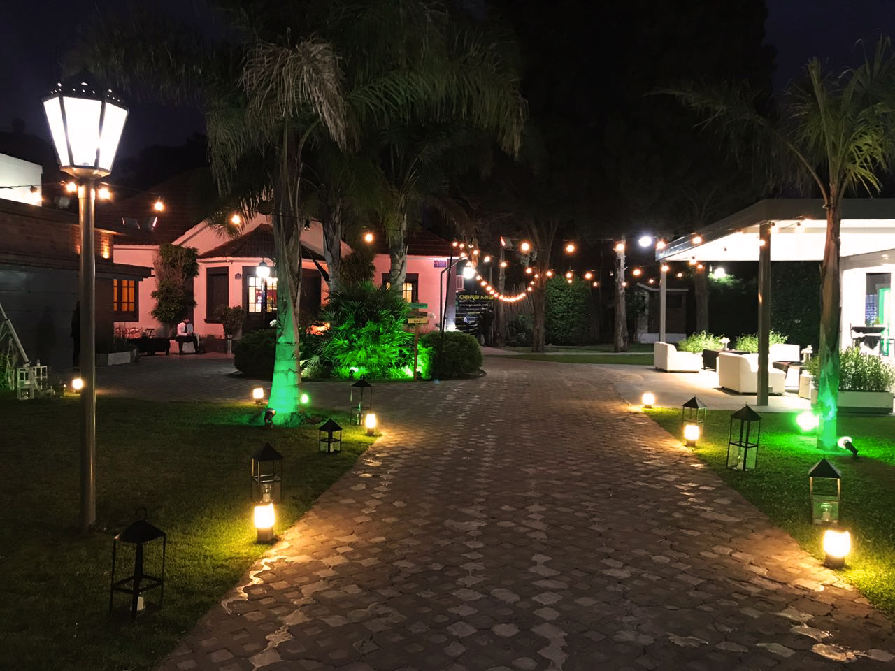 INOLVIDABLES 15 ¿Quintas o salones para fiestas?