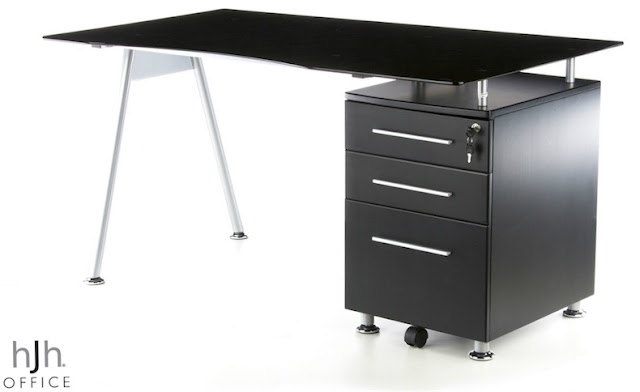 como optimiar el espacio de trabajo con la mesa de ordenador correcta chicanddeco como optimiar el espacio de trabajo con la mesa de ordenador correcta chic deco