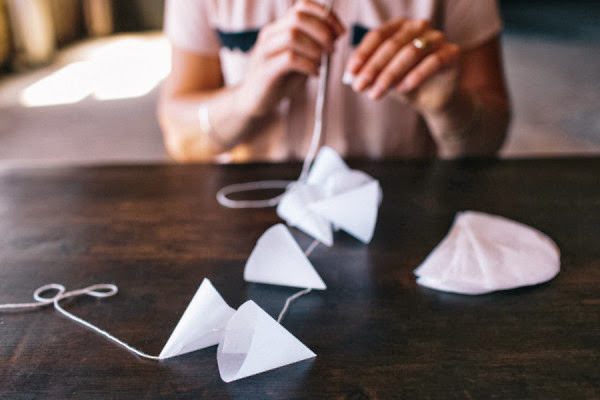  Ask Cynthia : DIY Projects | Wax Paper Backdrop