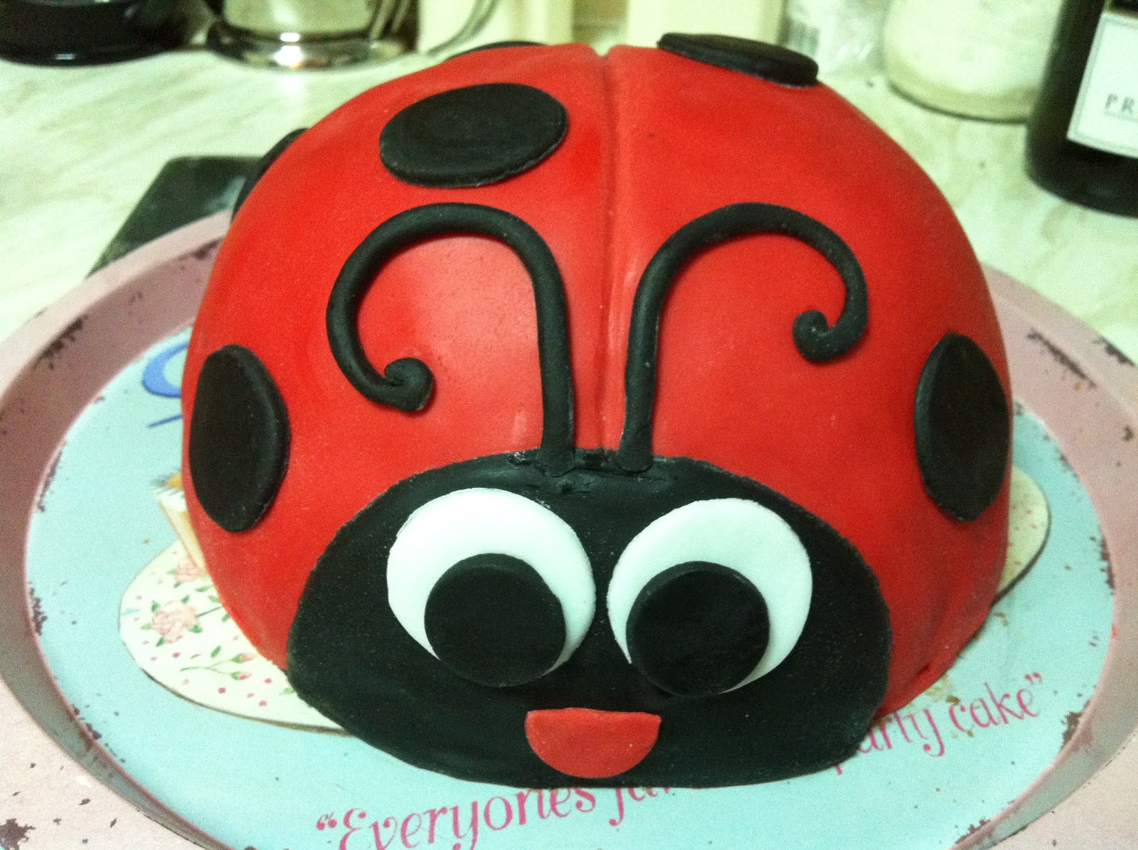 Victory Rolls & Mixing Bowls: Ladybird Cake