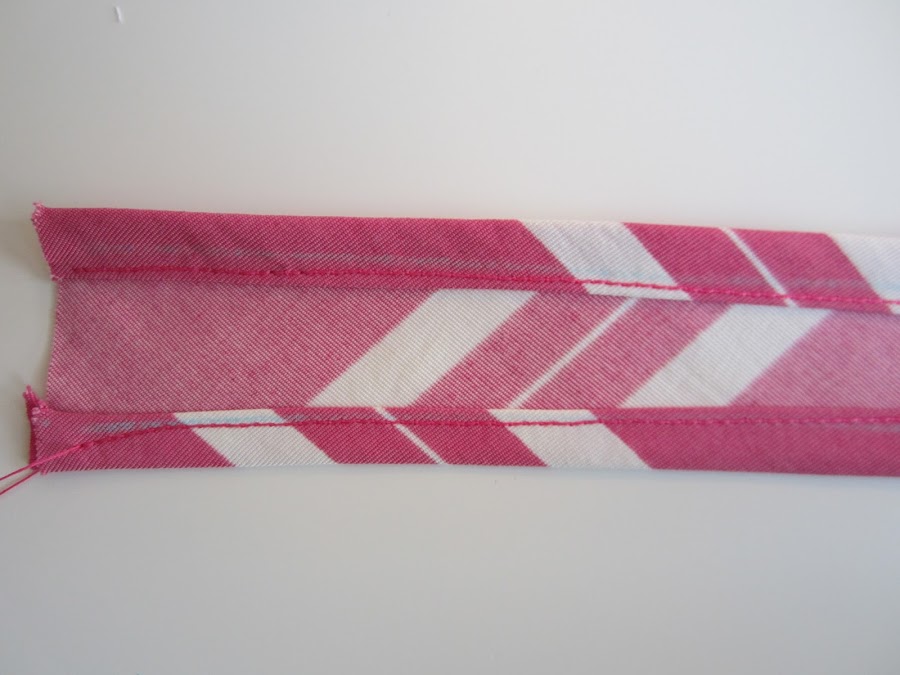 mis nancys, mis peques y yo, tutorial turbante para nancy, dobladillo doble