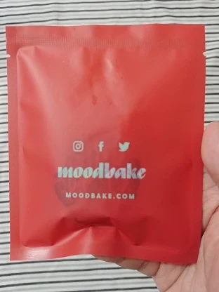 Mood Bake Cookies holiday edition red design chocolate chip mini bites