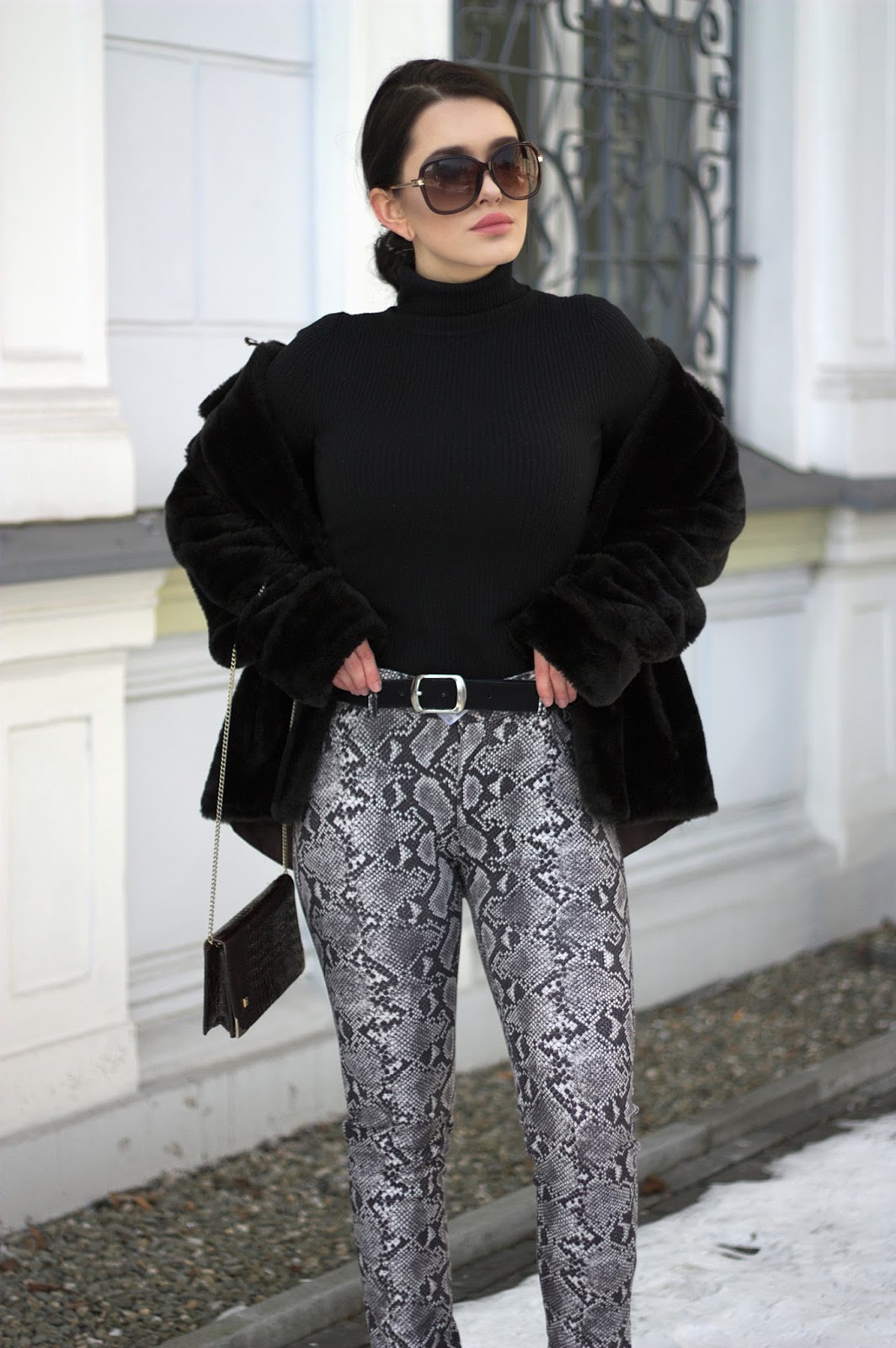 Snake skin pants snake skin pants, leather boots