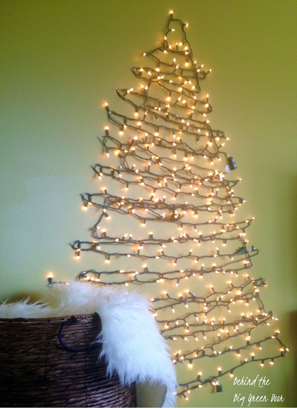 DIY String Light Christmas Tree - Christmas tree alternative