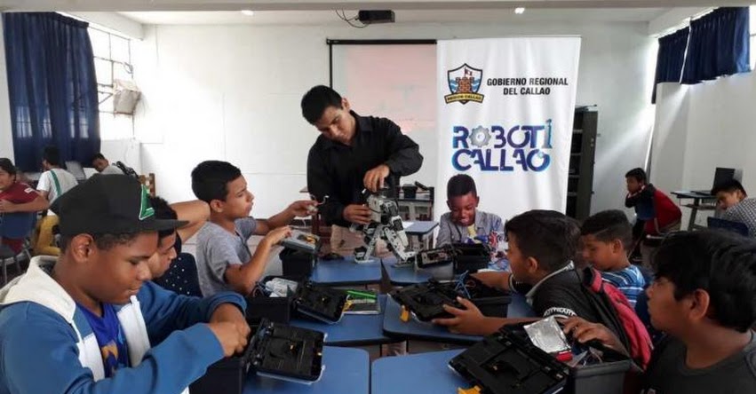 Región Callao lanza innovador taller de robótica para escolares, con el objetivo de desarrollar sus capacidades y habilidades científicas Región Callao lanza innovador taller de robótica para escolares, con el objetivo de desarrollar sus capacidades y habilidades científicas