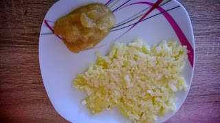 Kartoffel Rösti mit Apfelmus.