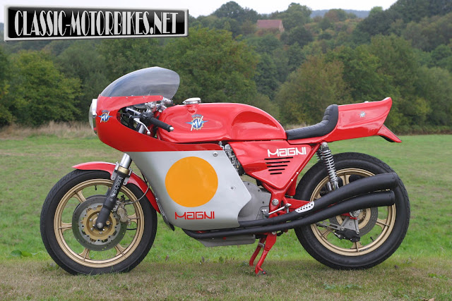 Racing Cafè: MV Agusta 750 by Mark Kay kawasaki zzr 1200 wiring diagram 