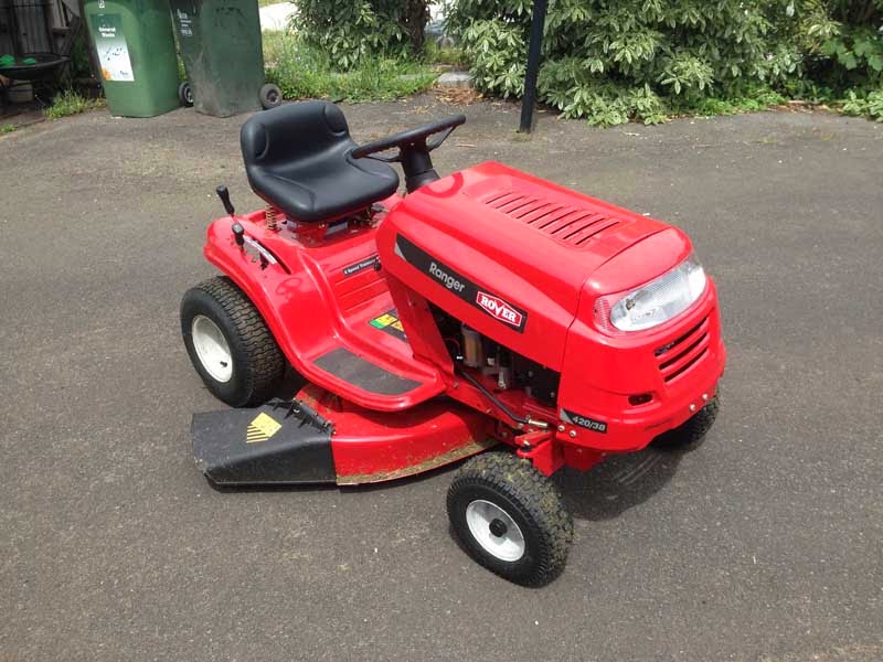 Ride On Lawn Mowers and Lawn Tractors - Maintenance and TIps