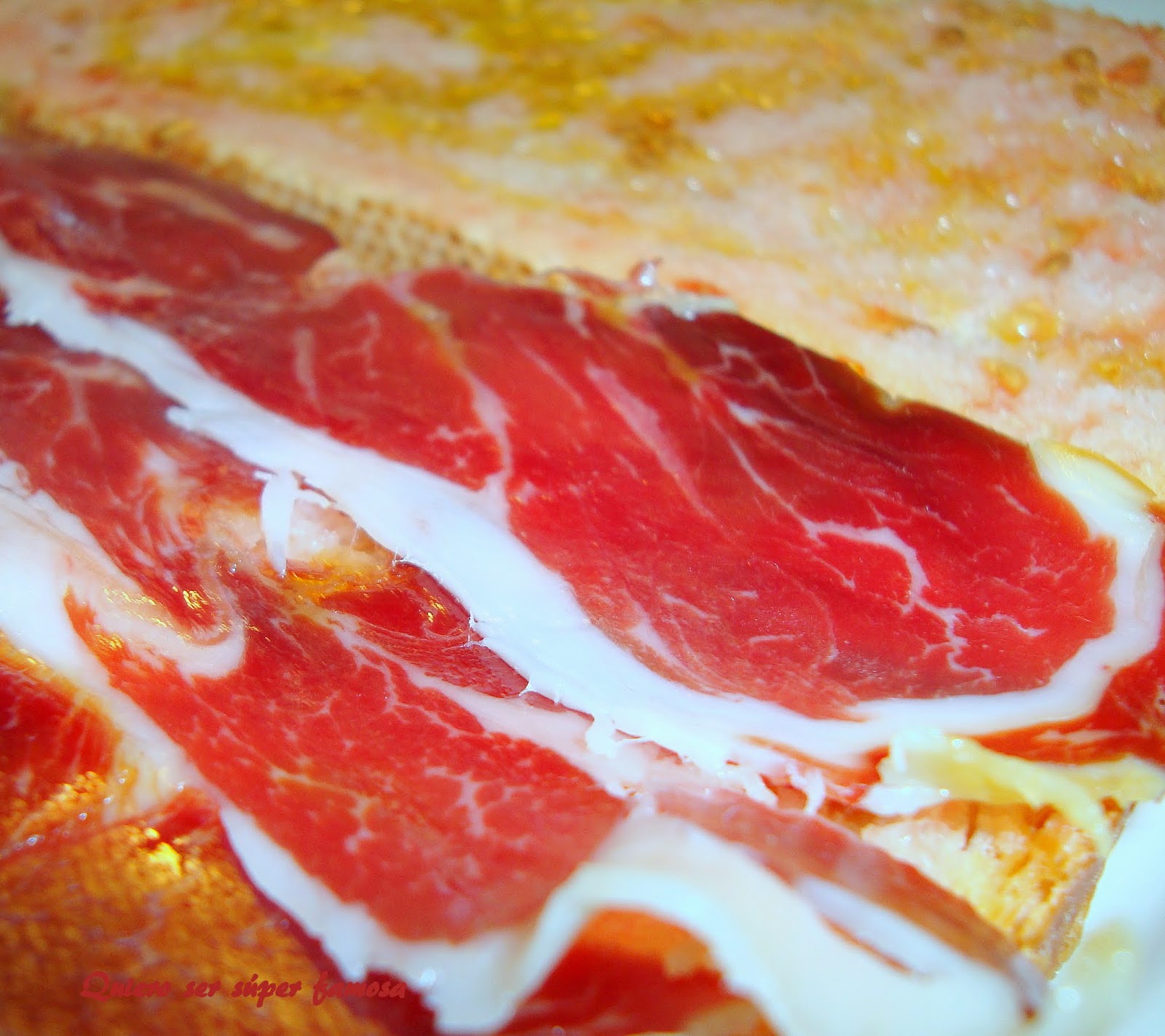 QUIERO SER SÚPER FAMOSA: Pan con tomate (Pa amb tomàquet)