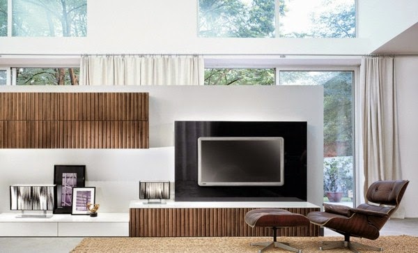 Modern TV wall – for a more pleasant evening!
