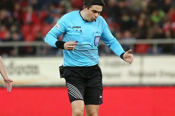 Έβαλε (πάλι) το χεράκι του (vids)