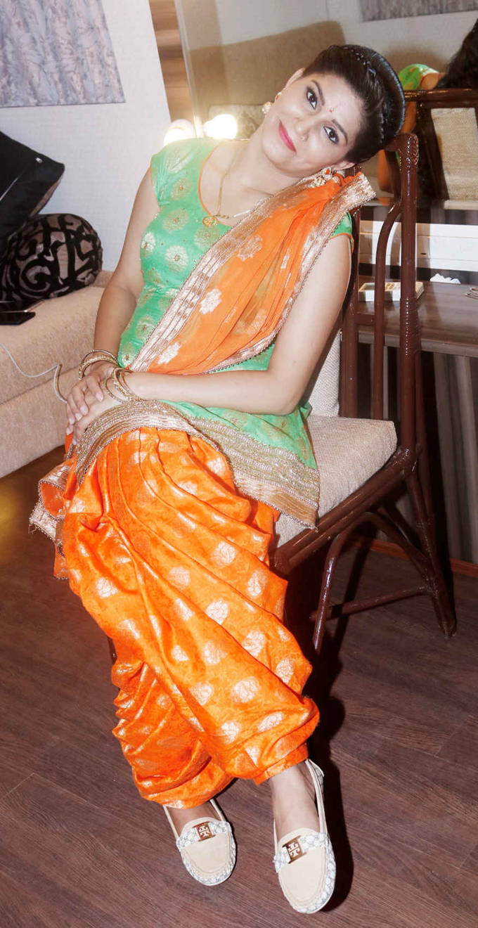 Bigg Boss 11 participant Sapna Chaudhary is all smiles as she poses for