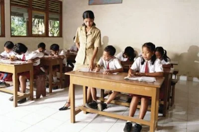 Guru SD Bakal Dilarang Memberi PR ke Siswa