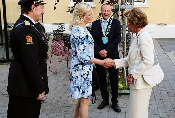 Queen Sonja attended the official opening of the Lofoten International Chamber Music Festival at Lofoten Kulturhus in Svolvær