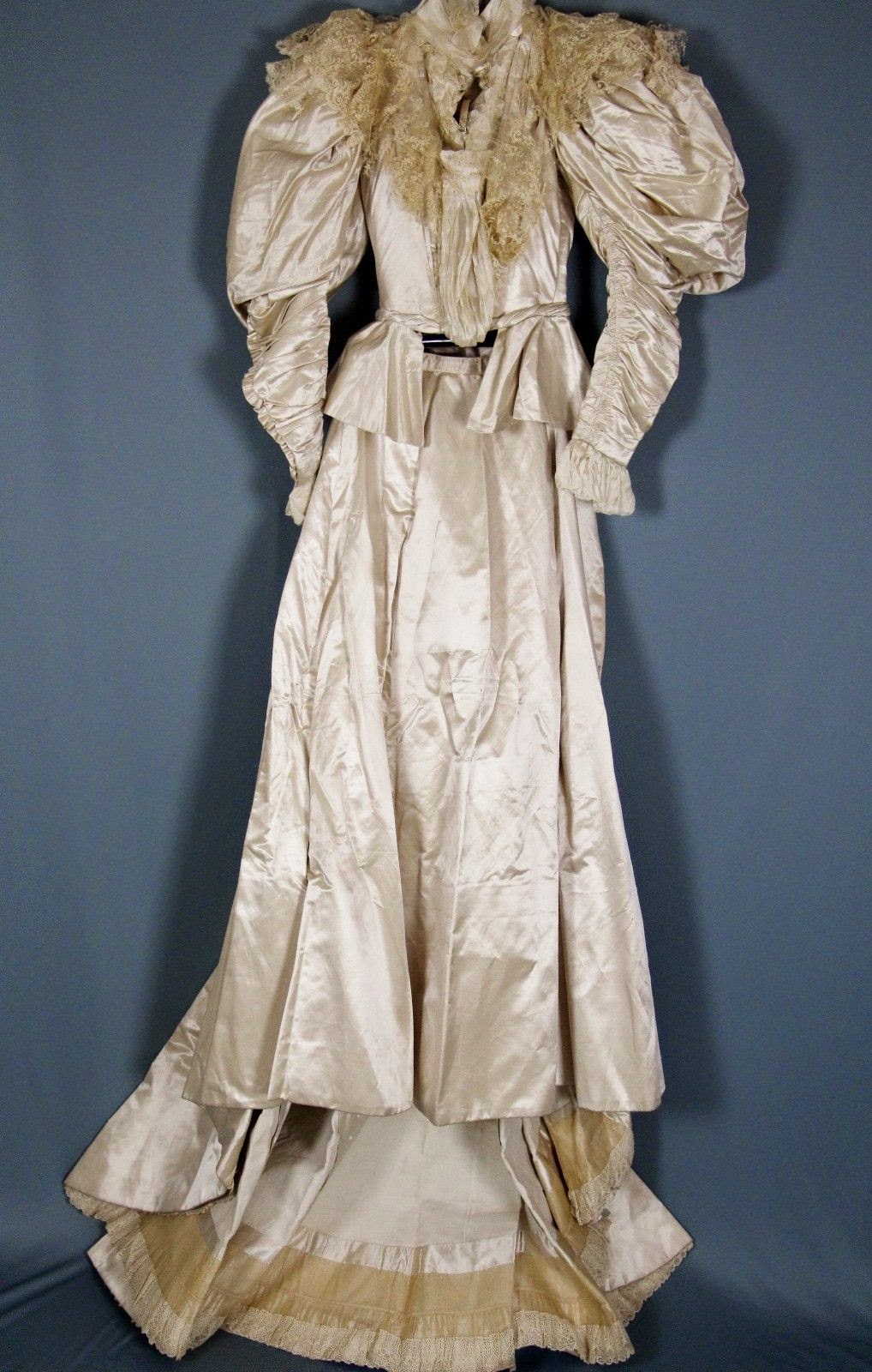 All The Pretty Dresses: 1896 Wedding Gown
