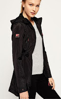 http://www.awin1.com/cread.php?awinaffid=32306&awinmid=3100&p=http%3A%2F%2Fwww.houseoffraser.co.uk%2FSuperdry%2BSports%2BMac%2F255913543%2Cdefault%2Cpd.html